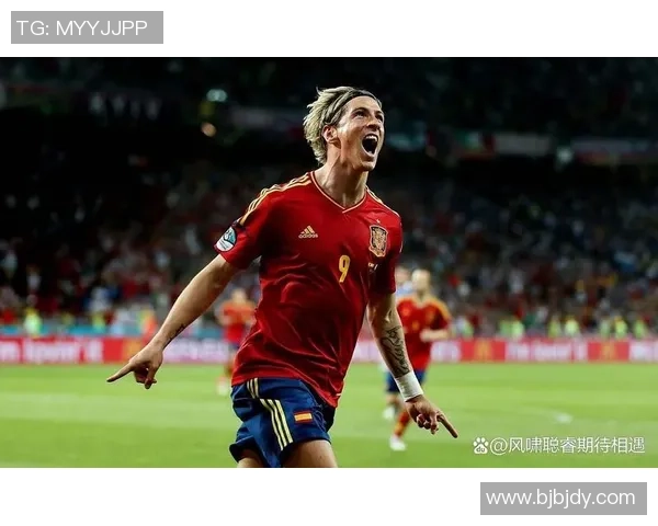 足球明星的奢华生活揭秘他们如何用财富和名声改变世界